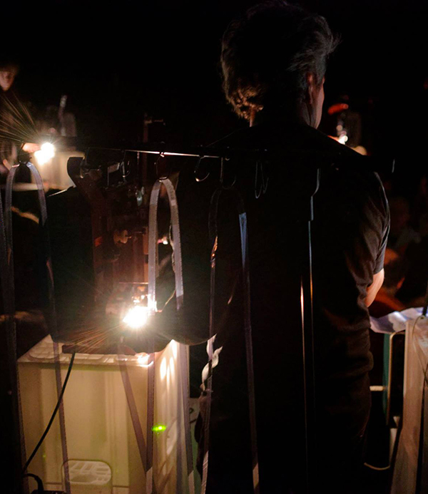 the-optical-sound-orchestra-composing-with-projectors